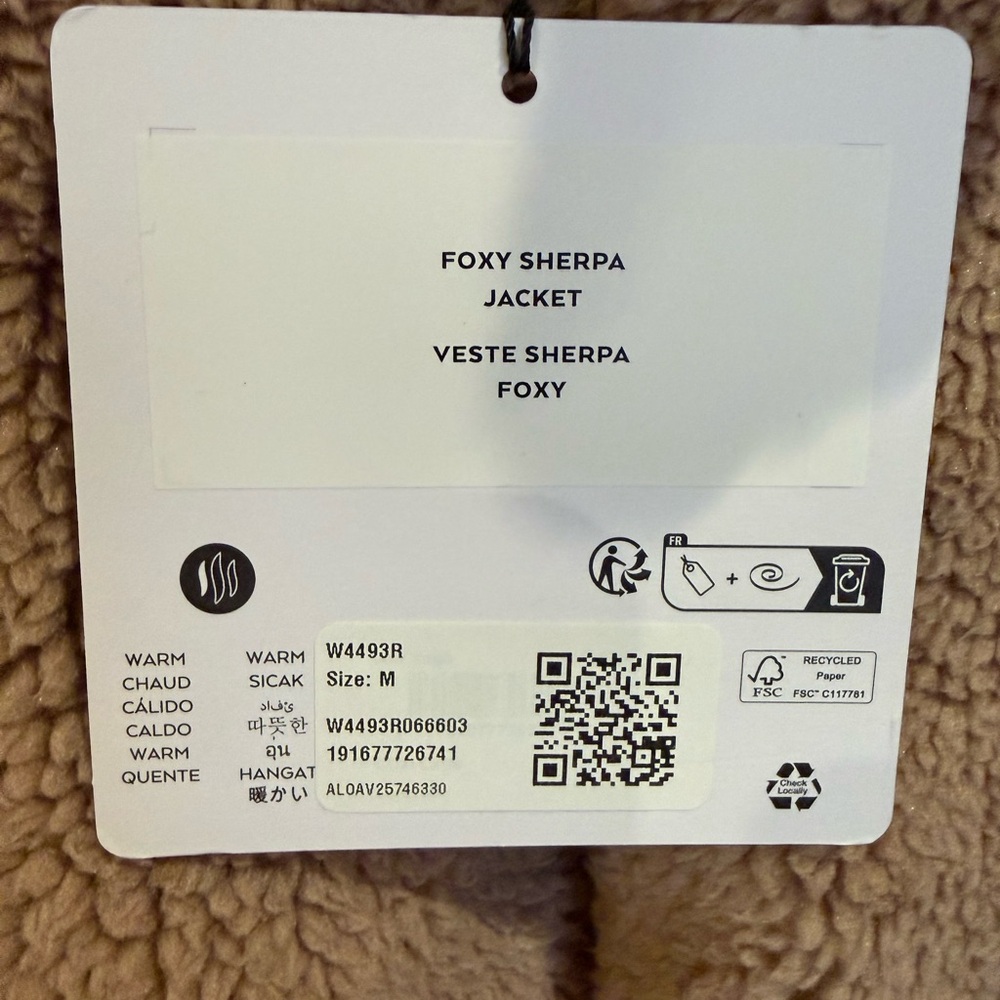 ALO Yoga Chai Latte Foxy Sherpa Jacket - Picture 3 of 4